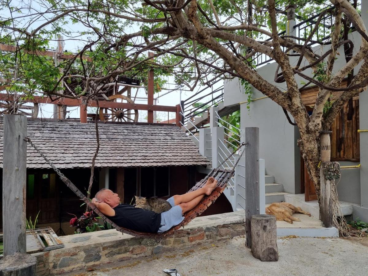 Hello Sichang Bungalow Ko Si Chang Luaran gambar
