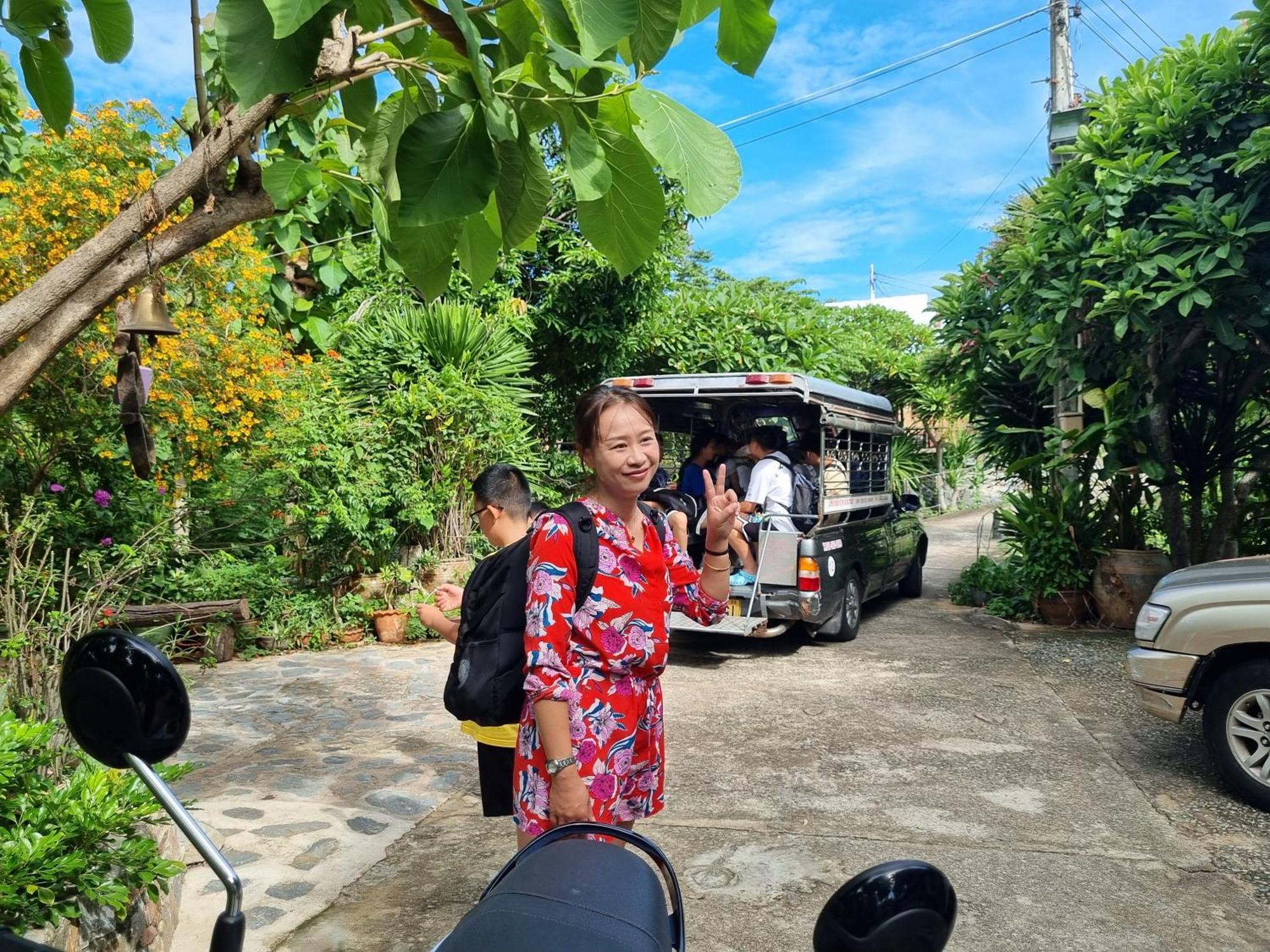 Hello Sichang Bungalow Ko Si Chang Luaran gambar